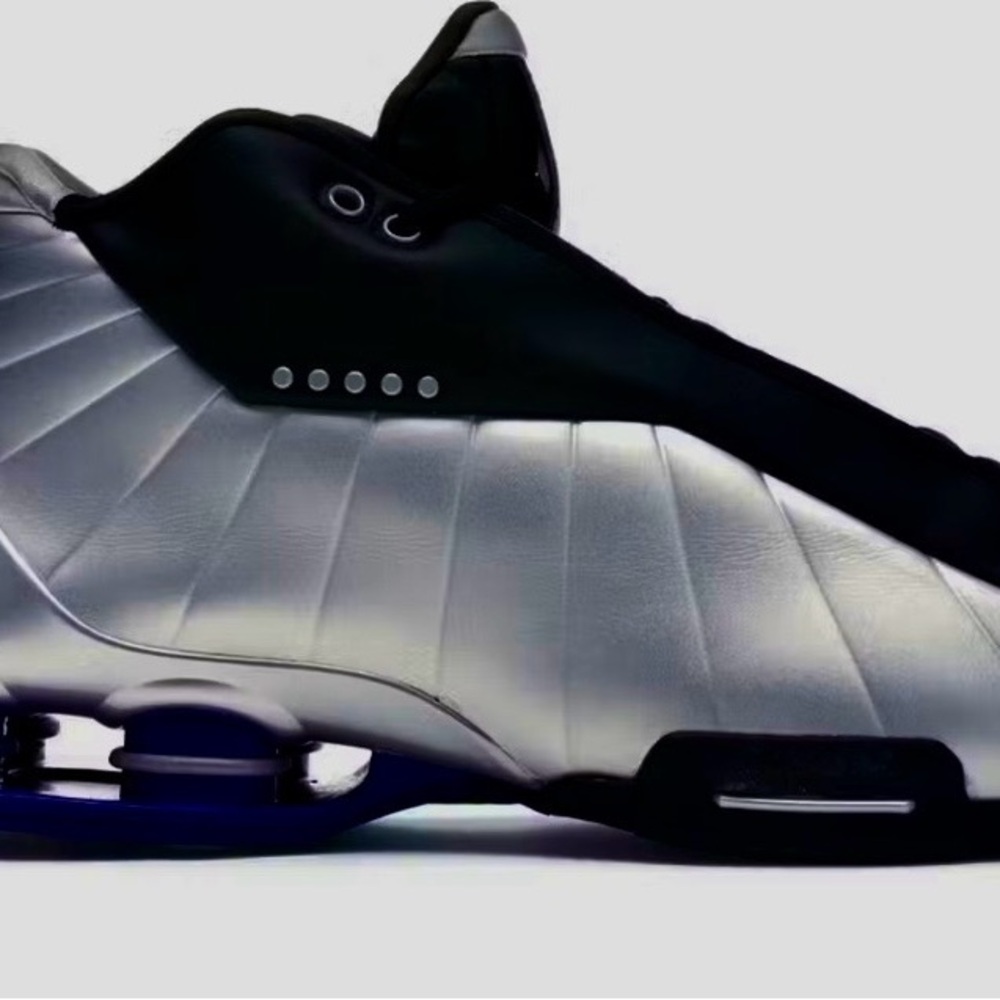 Men's Sleek Silver and Black Athletic Sneakers
